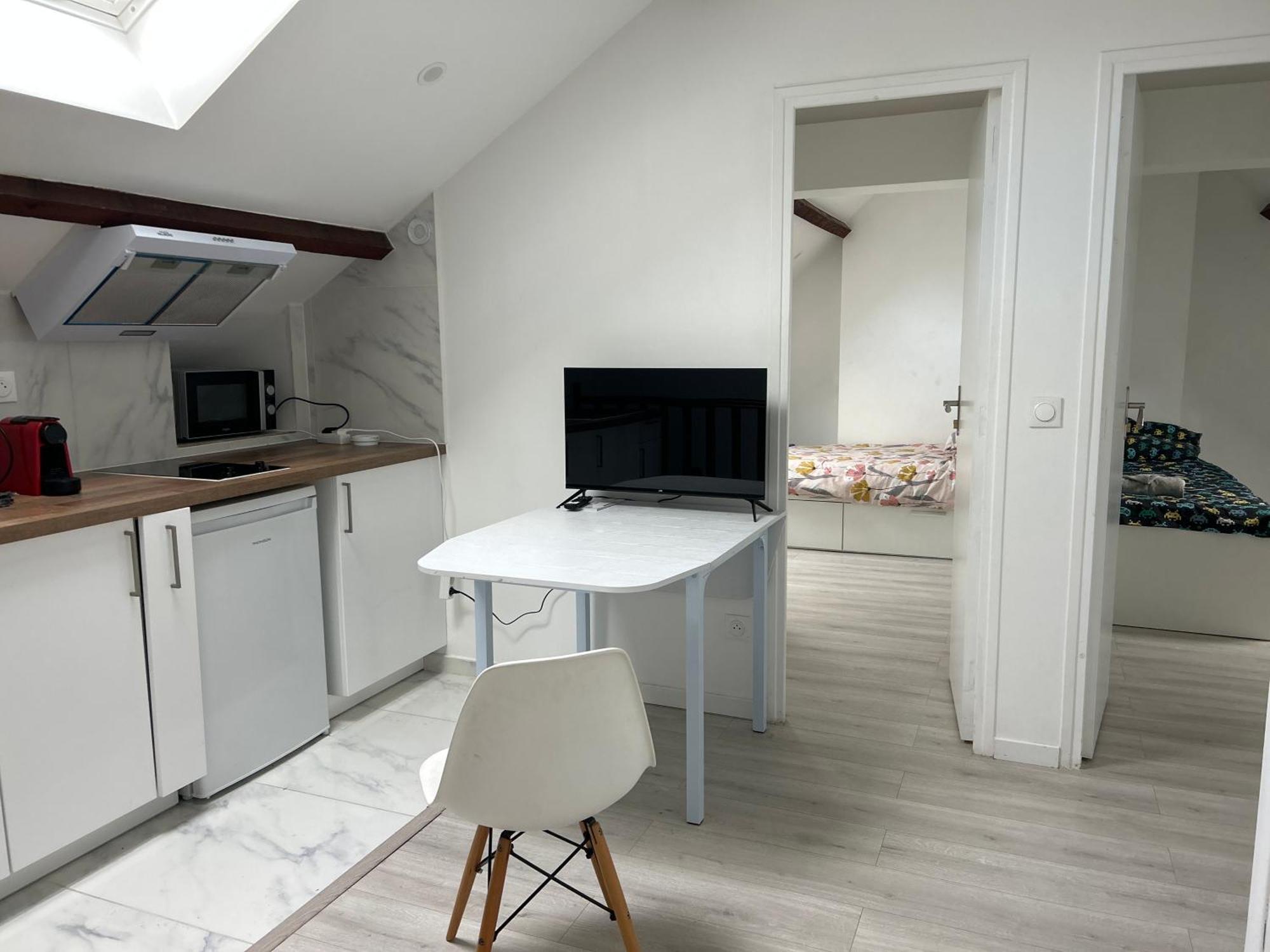 F3 Au Grenier D'Une Maison Massy  Exterior foto